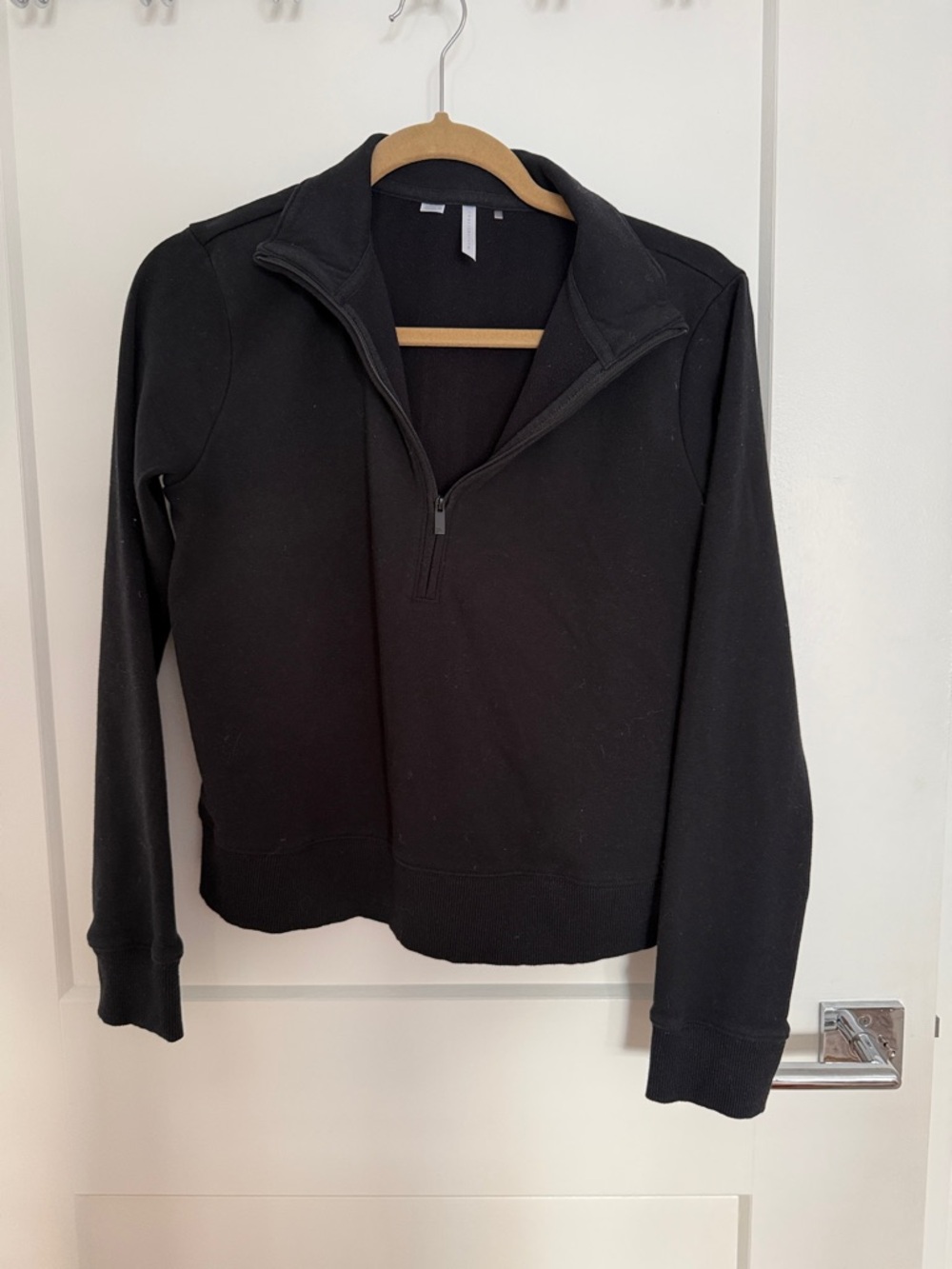 Travis Mathew Black Quarter-Zip Women's Sweater